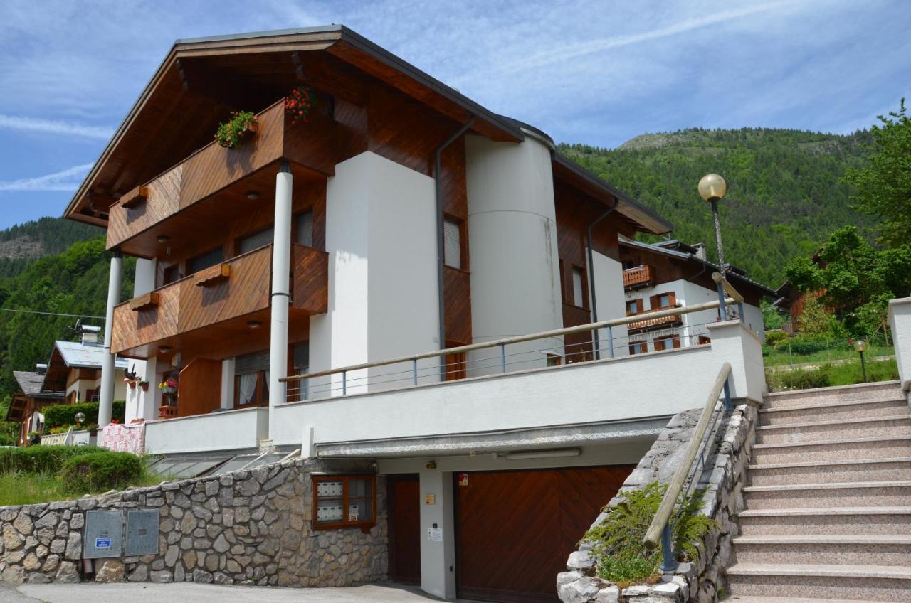 Appartamento Giada Pozzale Di Pieve Di Cadore Exterior foto